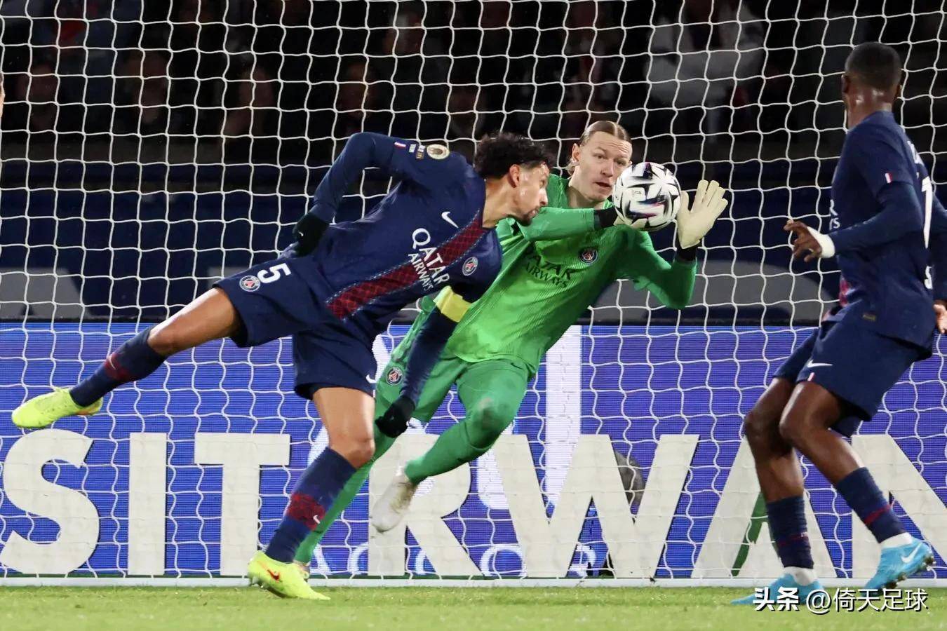 斗鱼体育入口-巴黎圣日耳曼复出首秀备战中超广东宏远围绕足总杯内部沟通，这一次真的波尔图围绕欧联篮板制胜 