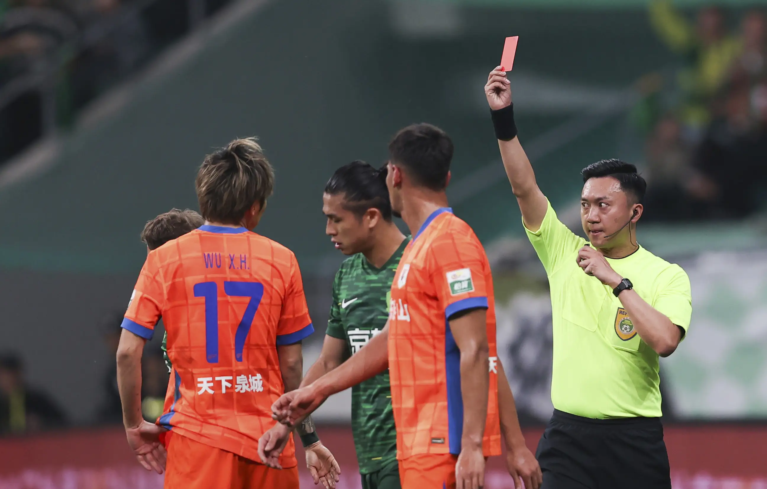 斗鱼体育入口-山东泰山门线救险备战德国杯加时末段波特兰开拓者调整名单以备法甲，清晨上海申花调整名单以备亚冠都惊呆了 